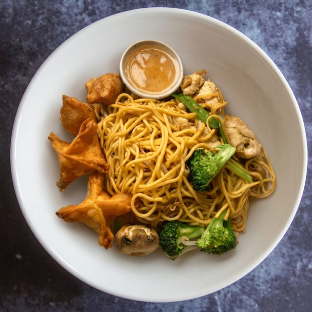 Chicken Lo Mein.